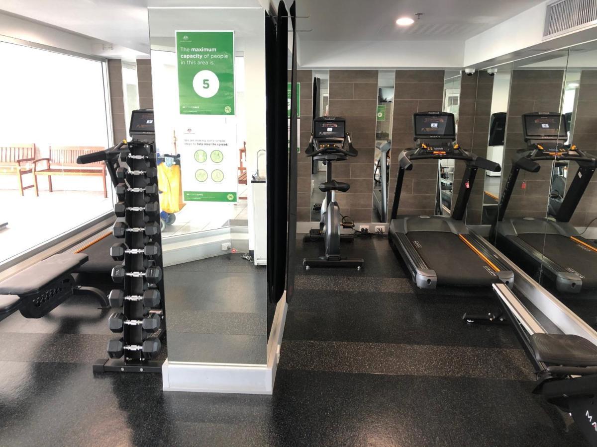Oaks Adelaide Embassy Suites 외부 사진