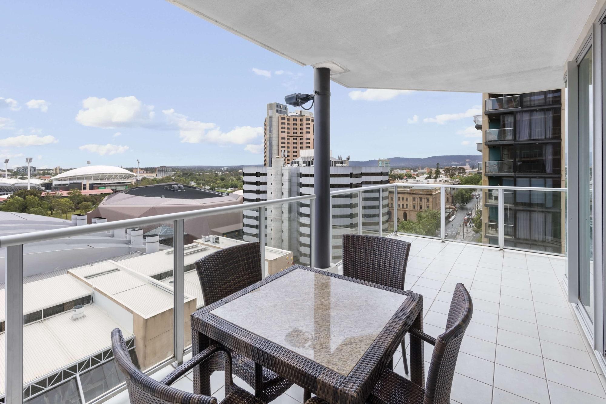 Oaks Adelaide Embassy Suites 외부 사진